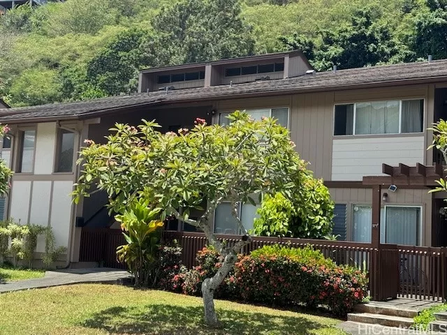 MLS: 202516905 Condo For Sale