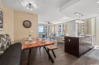 Photo #2: 202516921 Listing 