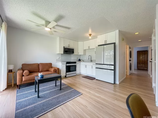 MLS: 202516927 Condo For Sale
