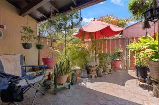 Photo #2: 202516935 Listing