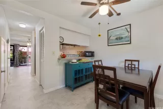 Photo #4: 202516935 Listing