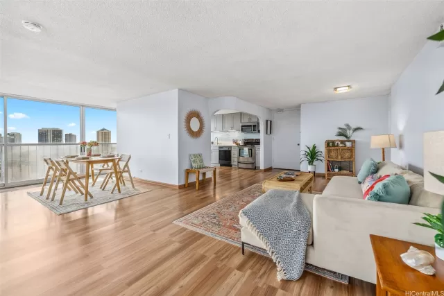 MLS: 202516938 Condo For Sale