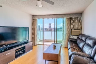 Photo #2: 202516949 Listing