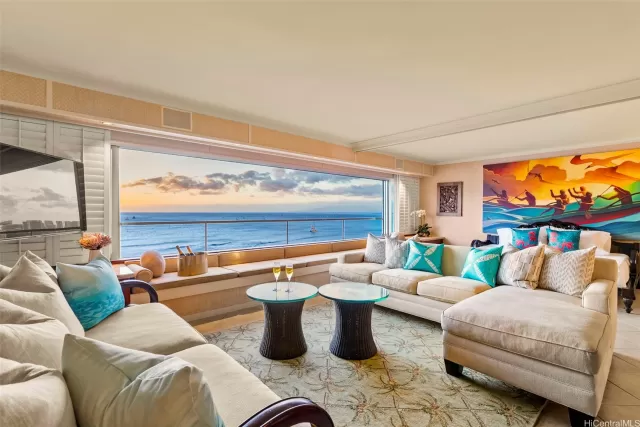 MLS: 202516952 Condo For Sale