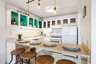 Photo #6: 202516974 Listing 