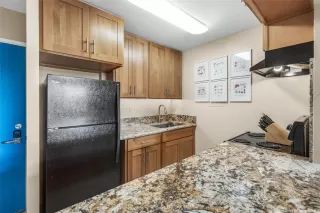 Photo #2: 202516981 Listing 