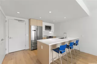 Photo #4: 202517043 Listing 