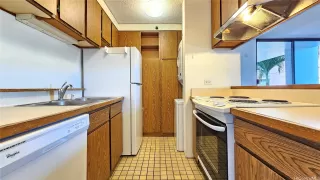 Photo #5: 202517060 Listing 