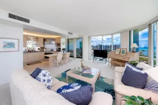 Photo #4: 202517065 Listing 