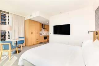 Photo #5: 202517082 Listing 