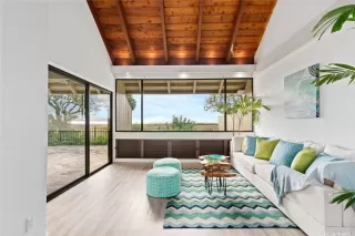 More Details about MLS # 202517089 : 6125 SUMMER STREET 6125B