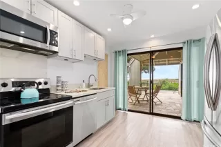 Photo #4: 202517089 Listing 