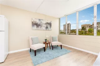 Photo #2: 202517094 Listing