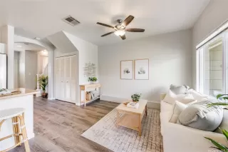 Photo #5: 202517121 Listing 