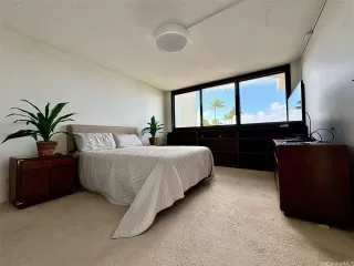 Photo #5: 202517130 Listing 