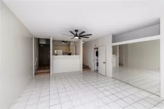 Photo #5: 202517174 Listing