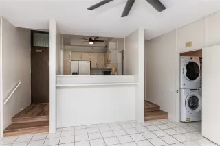 Photo #6: 202517174 Listing