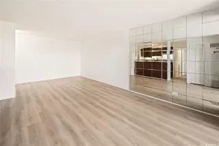 Photo #5: 202517185 Listing 