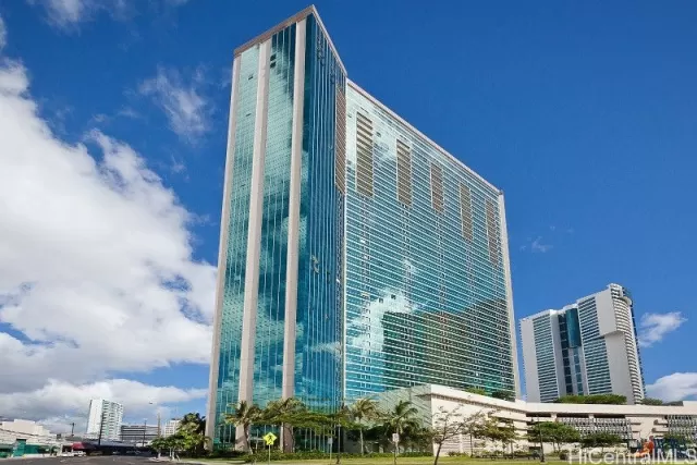 MLS: 202517199 Condo For Sale