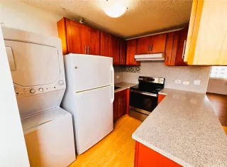 Photo #3: 202517211 Listing 