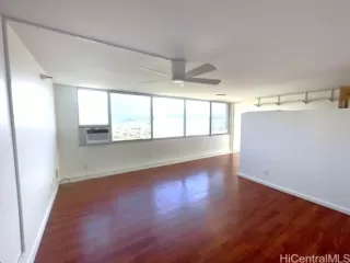 Photo #2: 202517219 Listing 