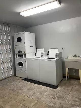 Photo #4: 202517222 Listing 