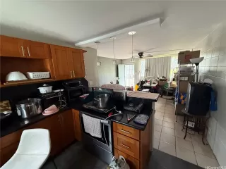 Photo #5: 202517223 Listing 