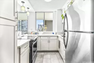 Photo #4: 202517250 Listing 