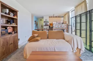 Photo #5: 202517263 Listing 