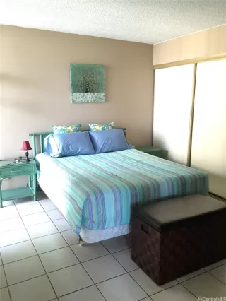 Photo #4: 202517316 Listing 