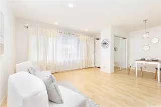 Photo #3: 202517329 Listing 