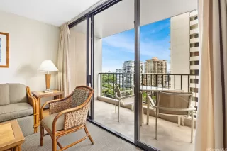 Photo #4: 202517370 Listing 