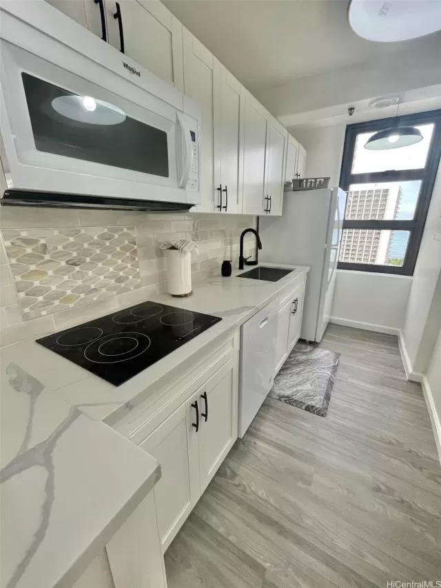 MLS: 202517396 Condo For Sale