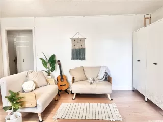 Photo #2: 202517483 Listing 