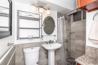 Photo #4: 202517494 Listing 