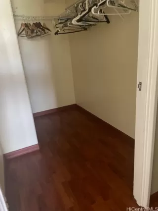 Photo #3: 202517497 Listing 