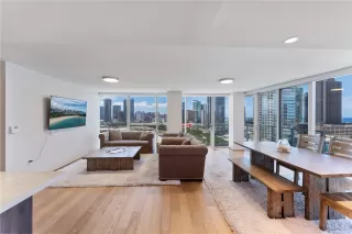 Photo #3: 202517539 Listing 