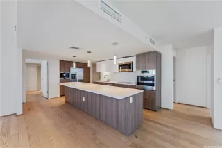 Photo #5: 202517539 Listing 