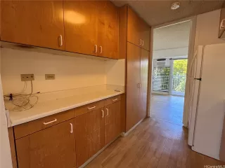 Photo #6: 202517582 Listing 