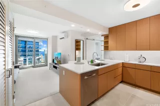 Photo #6: 202517620 Listing 