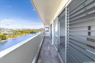 Photo #3: 202517627 Listing 