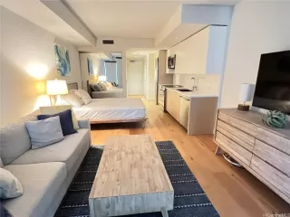 Photo #3: 202517652 Listing 