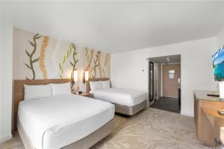 Photo #5: 202517693 Listing 