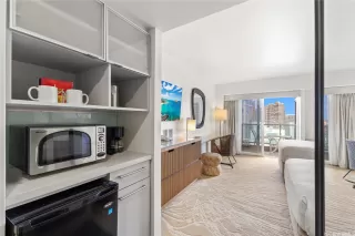 Photo #6: 202517694 Listing 