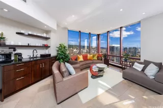 Photo #2: 202517695 Listing 