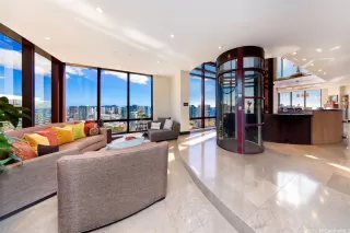 Photo #3: 202517695 Listing 