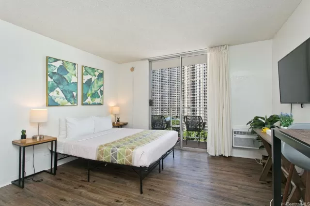 MLS: 202517711 Condo For Sale