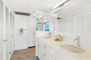 Photo #6: 202517721 Listing 