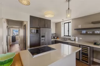 Photo #6: 202517725 Listing 