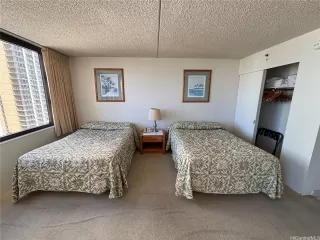 Photo #5: 202517746 Listing 